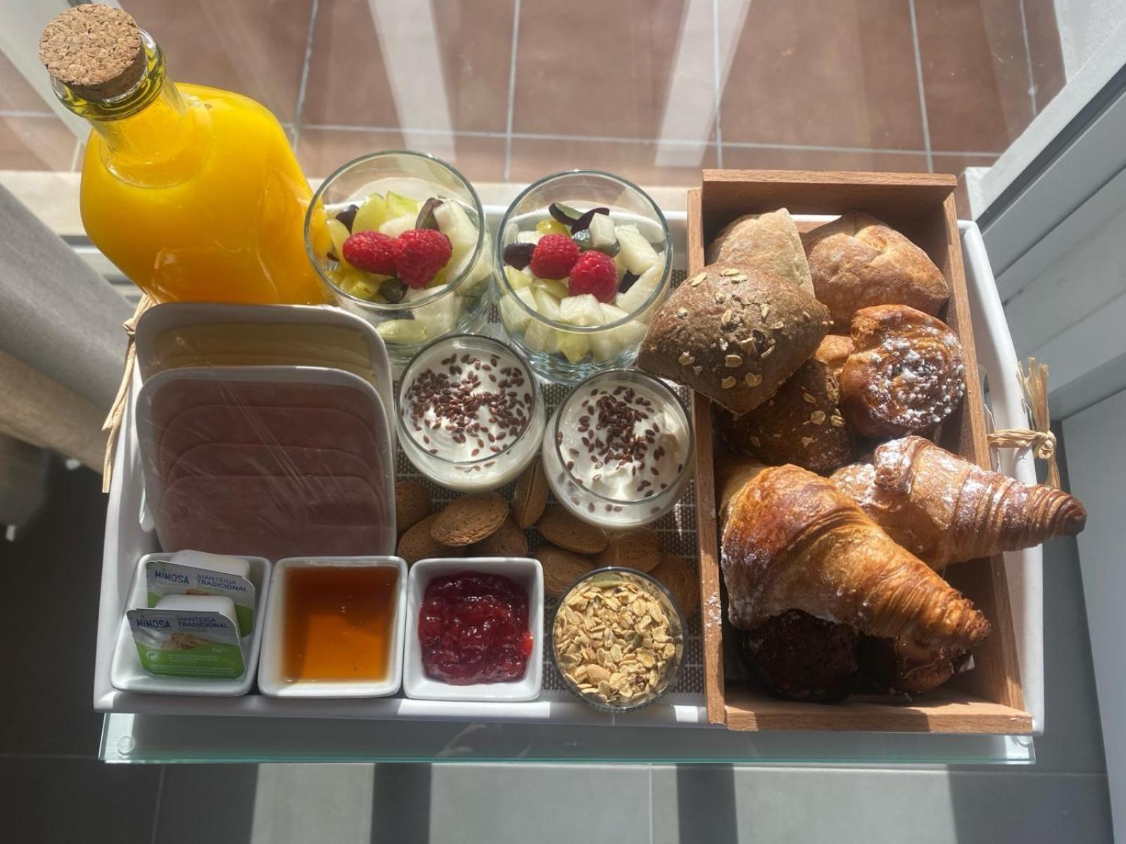 Azinheira Suites Townhouse - Alojamento Turistico (Adults Only) Elvas Kültér fotó